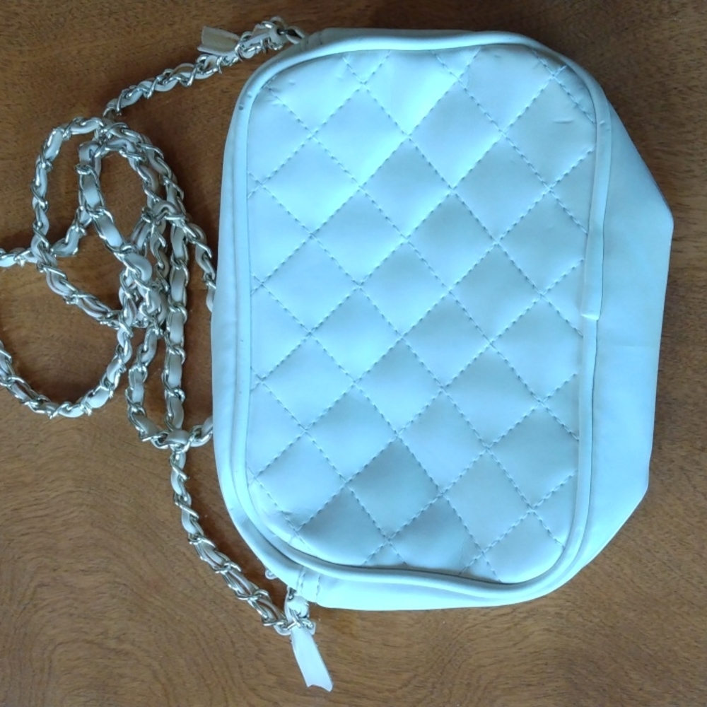 Dover Zipper Bag feels like Soft Leather Beige